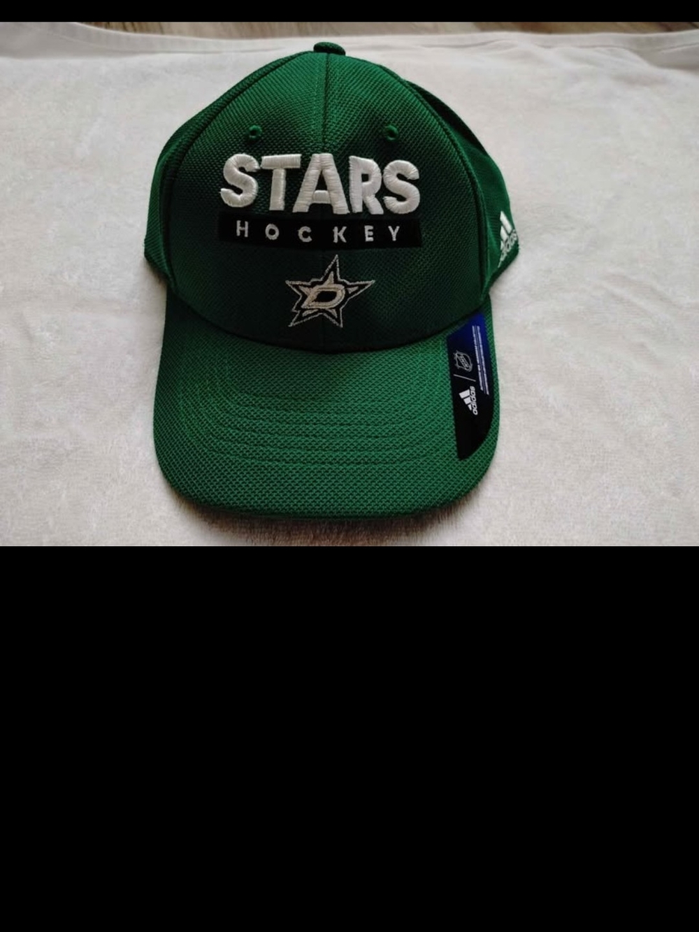 NHL Stars Hockey Green & White Fitted Cap